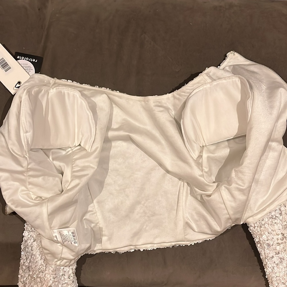 Retrofête Xi Sequin Top NWT - Picture 16 of 17